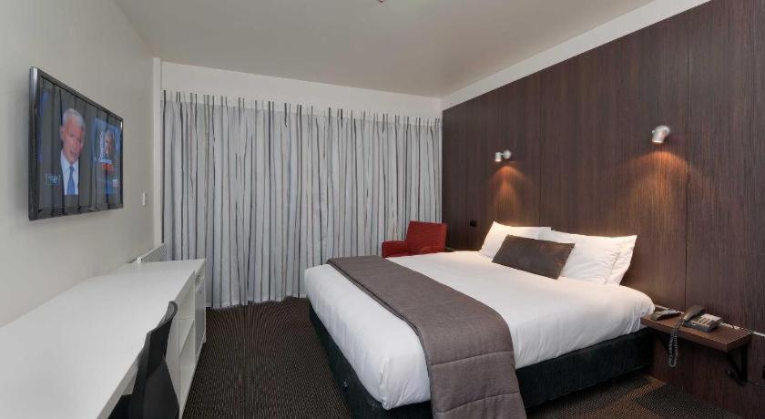 The Riccarton Hotel ไครสต์เชิร์ช ภายนอก รูปภาพ